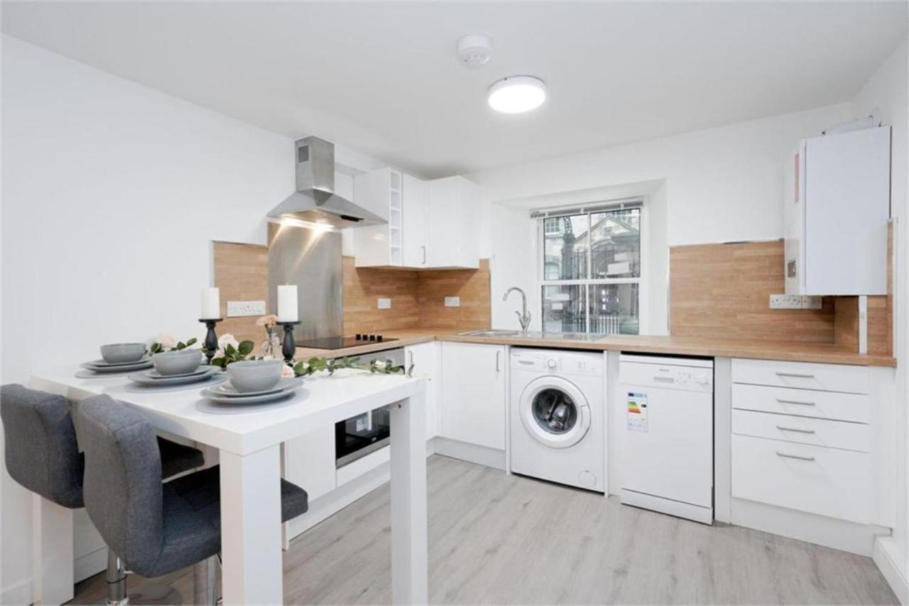 Royal Mile Old Town Apartment Edinburgh Ngoại thất bức ảnh